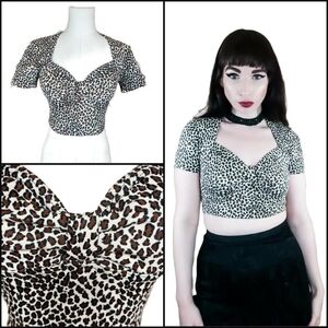 Vintage 1990s Cheetah Leopard Sweetheart Neckline Empire Waist Crop Top